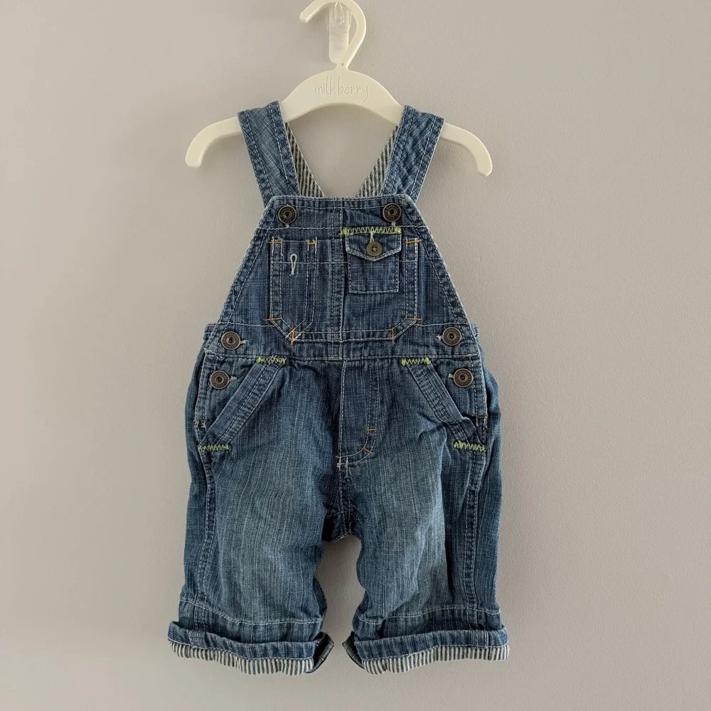 Genuine Baby from OshKosh Boys Denim Overalls Embroidered‎ Alligator 3M Infant